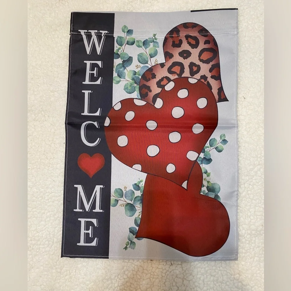 Welcome Sign with Red Hearts and Leopard Print